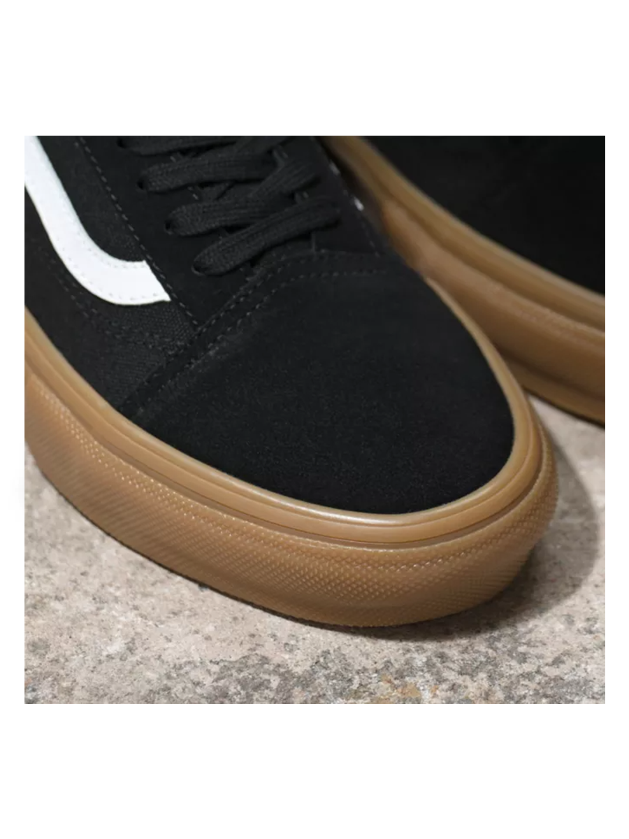 Vans old skool online black gum