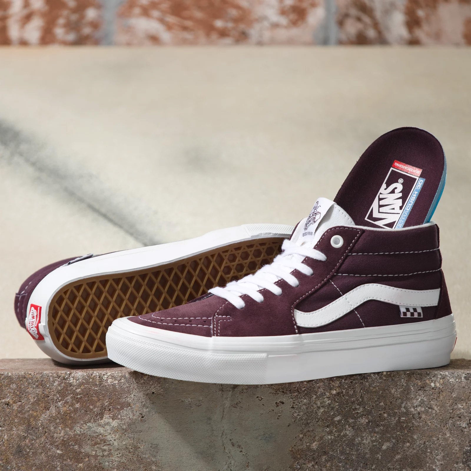 Wine color outlet vans